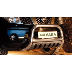 Pare-buffle avec plaque de protection Nissan Navara V6 (2010-2015)