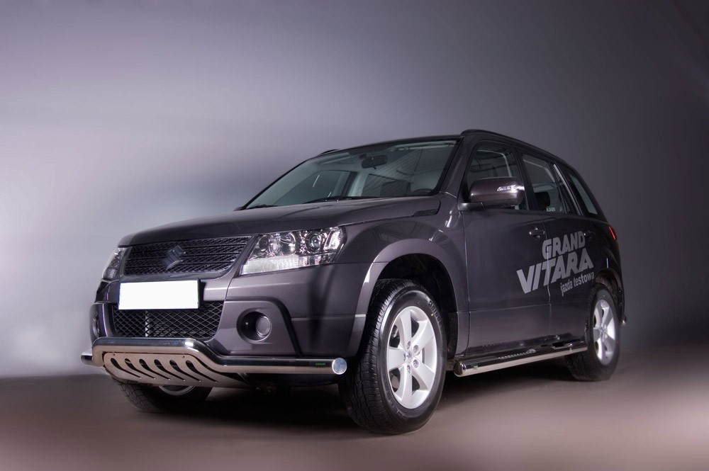 Pare-buffle barre de Spoiler et plaque de protection Suzuki Grand Vitara (2006 - 2014)
