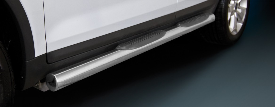 Marchepieds Ford Kuga (2008 - 2013) - Latéraux avec revêtement en plastique anti-dérapant -