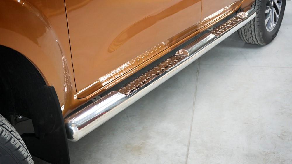 Marchepieds Nissan Navara NP300 (2015-) - Latéraux Profilé -