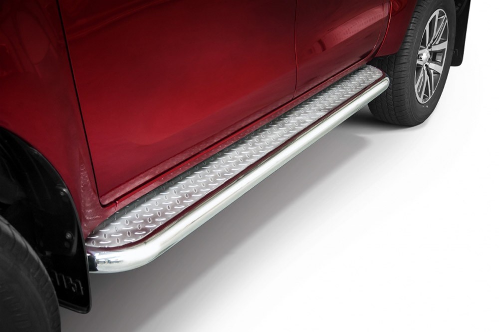 Marchepieds Toyota Hilux (2018-) - Plat avec plaque anti-dérapante -