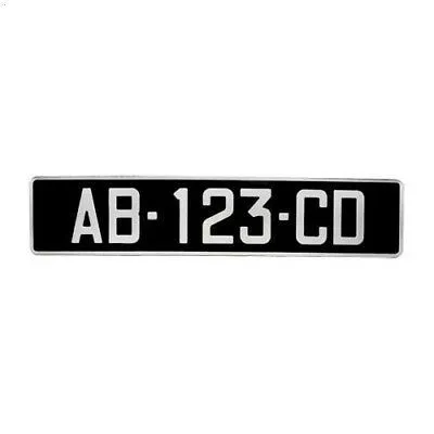 Plaque d'immatriculation noire voiture de collection