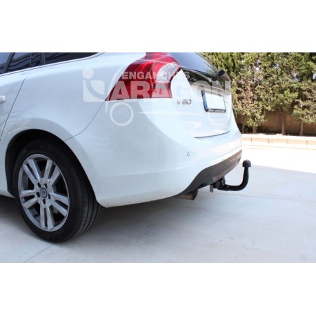  ATTELAGE VOLVO V60 BREAK
