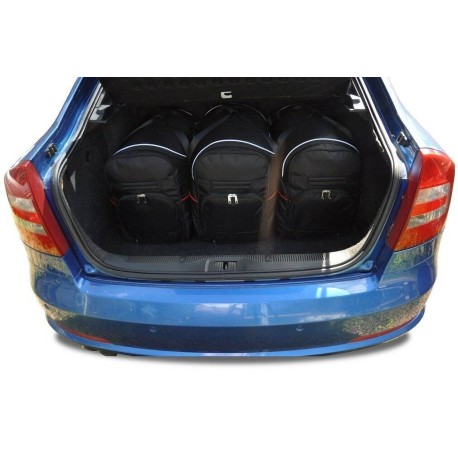 SKODA OCTAVIA HATCHBACK 2004-2013 PACK DE SACS 5 PAR