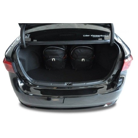 TOYOTA AVENSIS LIMOUSINE 2009-2018 PACK DE SACS 4 PAR