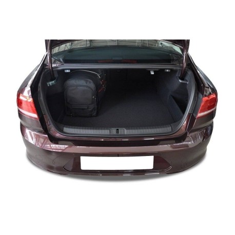 VW PASSAT LIMOUSINE 2014-2021 PACK DE SACS 5 PAR