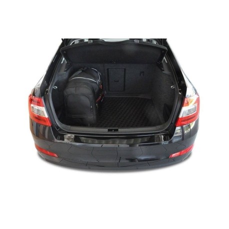SKODA OCTAVIA LIFTBACK 2013-2020 PACK DE SACS 5 PAR