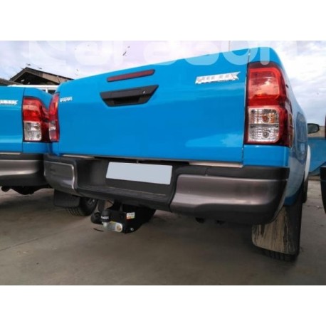 Attelage Toyota Hilux 4 Pick up (GUN1) à partir de 2015 [Rotule sur platine]