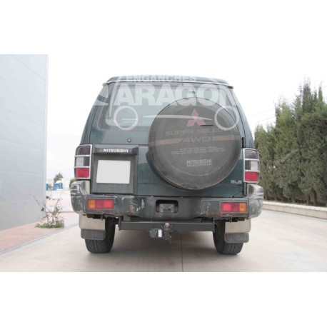  ATTELAGE MITSUBISHI PAJERO 2 (V20 / V40 ) DE 1991 À 2000