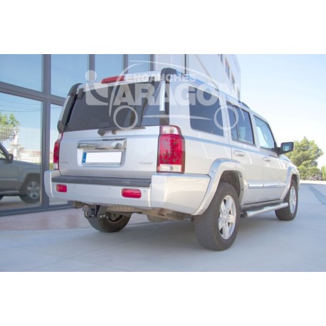 Attelage Jeep COMMANDER [col de cygne]