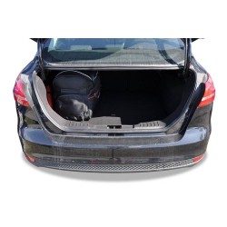 FORD FOCUS LIMOUSINE 2011-2018 PACK DE SACS 5 PAR