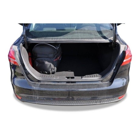 FORD FOCUS LIMOUSINE 2011-2018 PACK DE SACS 5 PAR