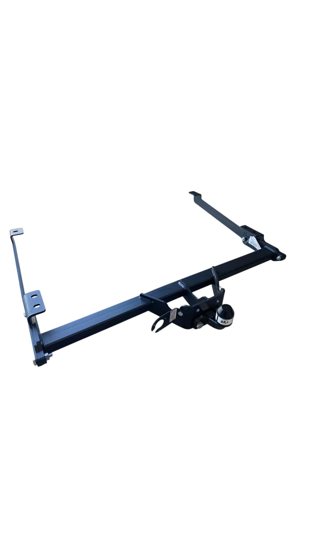 Attelage GDW pour Nissan NV300 produite du 01/2016 au 06/2021 [Rotule sur platine]