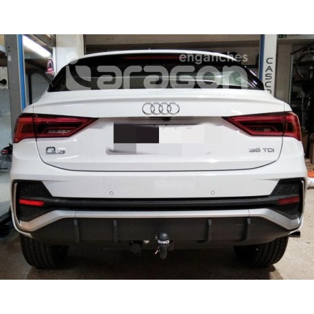 ATTELAGE AUDI Q3 À PARTIR DE 2011 (INCLUS S-LINE) [COL DE CYGNE]