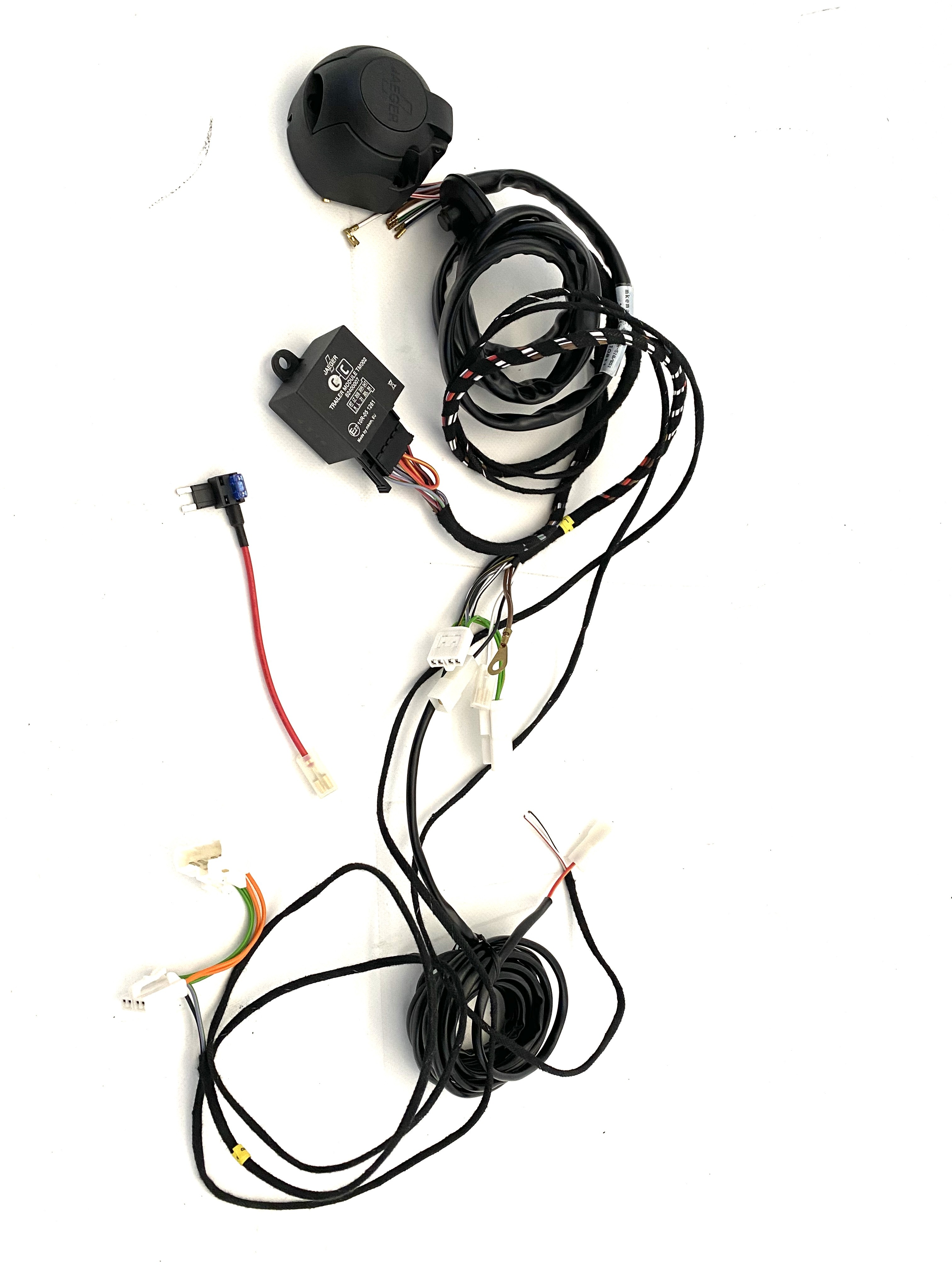 Faisceau spécifique multiplexé 7 broches Hyundai i40 (09/2011-)