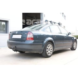  ATTELAGE VOLKSWAGEN PASSAT BERLINE (10/2000-2/2005)