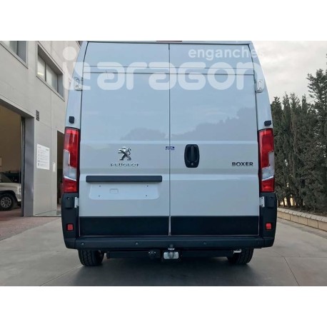 Attelage Peugeot BOXER Chassis cabine du 4/2006 au 05/2014 [Rotule sur platine]