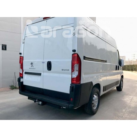 Attelage Peugeot BOXER Chassis cabine du 4/2006 au 05/2014 [Rotule sur platine]