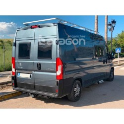 Attelage Peugeot BOXER Chassis cabine du 4/2006 au 05/2014 [Rotule sur platine]