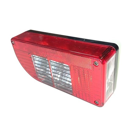  FEU ARRIÈRE 4 FONCTIONS POUR REMORQUE