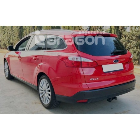 Attelage FORD FOCUS 1 Hayon de 1998 à 2005 + Faisceau standard [Rotule sur platine] 