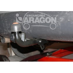 Attelage Aragon pour OPEL COMBO (C) Fourgon (12/2001-12/2012) [Col de Cygne]