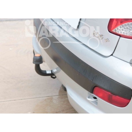 ATTELAGE PEUGEOT 206 CC À PARTIR DE 2000ATTELAGE PEUGEOT 206 CC À PARTIR DE 2000