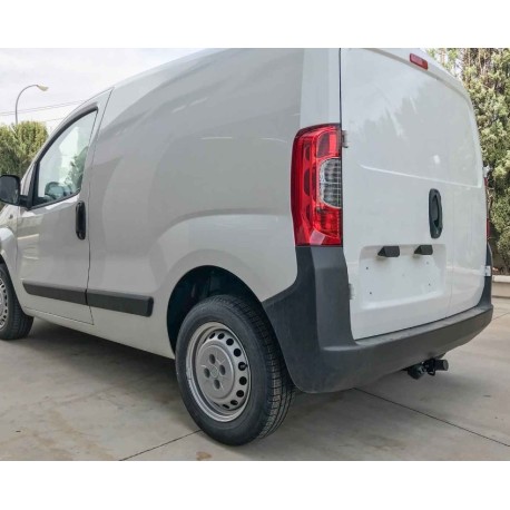 Attelage Peugeot BIPPER à partir de 2008 [Col de cygne]