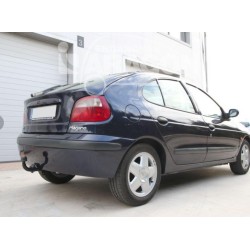 ATTELAGE RENAULT MEGANE 1 BERLINE 5 PORTES DE 1996 À 2002