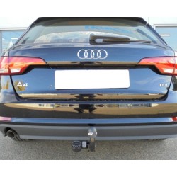 Attelage Audi A4 Berline et break (B9) à partir du 6/2015 [Rotule avec outils]