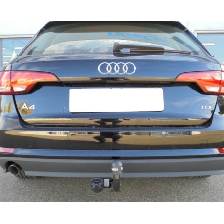 Attelage Audi A4 Berline et break (B9) à partir du 6/2015 [Rotule avec outils]