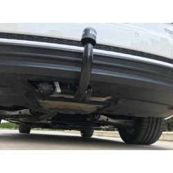 Attelage Audi A4 Berline et break (B9) à partir du 6/2015 [Rotule avec outils]