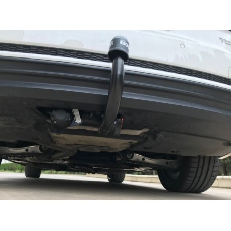 Attelage Audi A4 Berline et break (B9) à partir du 6/2015 [Rotule avec outils]