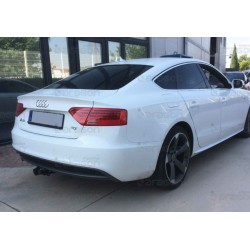 Attelage Audi A4 Berline et break (B9) à partir du 6/2015 [Rotule avec outils]