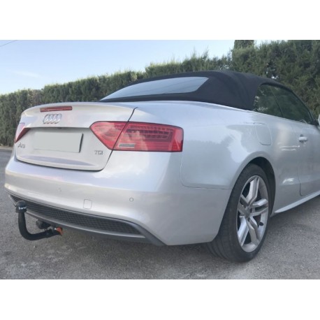Attelage Audi A4 Berline et break (B9) à partir du 6/2015 [Rotule avec outils]