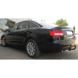 Attelage Audi A4 Berline et break (B9) à partir du 6/2015 [Rotule avec outils]