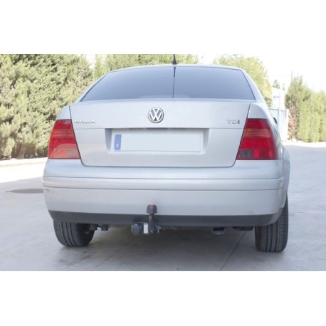  ATTELAGE VOLKSWAGEN BORA 1998-2005