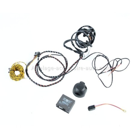 Attelage BMW Série 3 (F30, F35 et F80) Berline à partir de 2/2012 [Rotule avec outils]