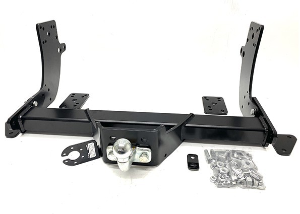 Attelage Iveco Daily Fourgon série 30 à 50 + faisceau spécifique [Rotule sur platine]