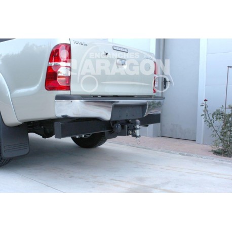 Attelage Toyota Hilux 4x4 (N15,N25, N26) à partir de 2005 à 2016 [Rotule sur platine] 