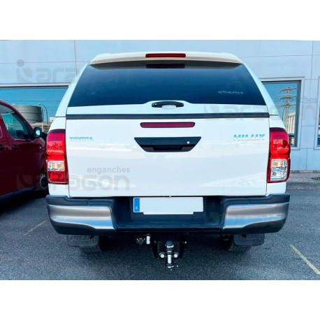 Attelage Toyota Hilux 4x4 (N15,N25, N26) à partir de 2005 à 2016 [Rotule sur platine] 