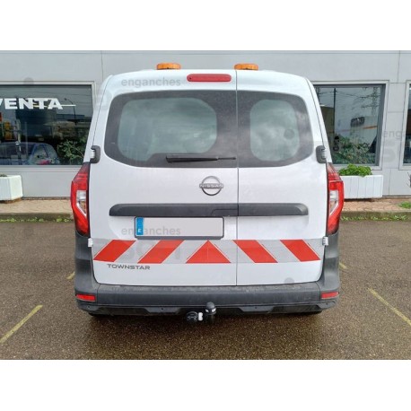 Attelage Aragon pour Nissan Townstar à partir du 01/2022 [Col de cygne]