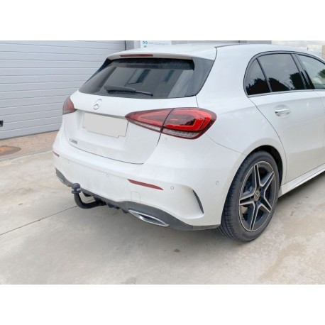 Attelage Aragon pour MERCEDES CLA (C118) [Col de cygne]