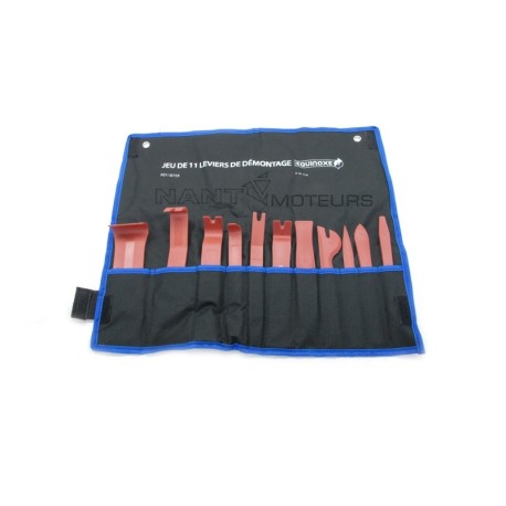 Jeu d'outils pour le démontage des pare-chocs