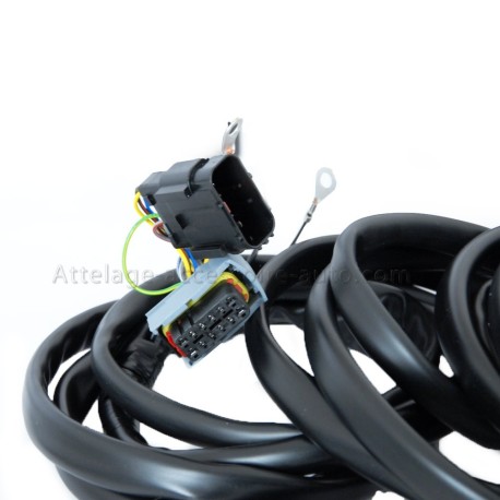 Attelage + Faisceau Spécifique Pour Adria Sonic Produit de 2007 à 2021 [Kit de renfort inclus]