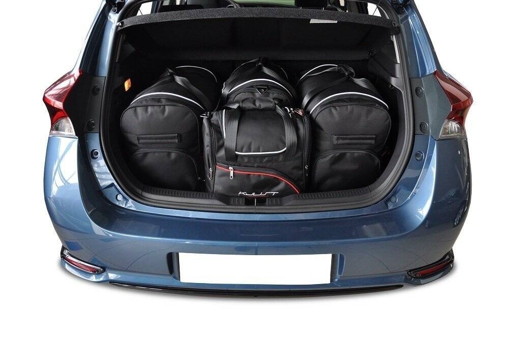 AURIS HATCHBACK